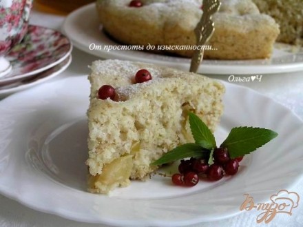 Шарлотка с яблоками и овсяными отрубями (в мультиварке)