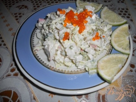 Салат с крабовым мясом и оливками