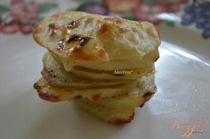 Готово! И порциооно подаем к столу к мясному блюду.