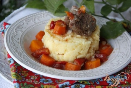 Говядина с морковью (Boeuf aux carottes)