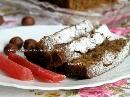 Шоколадный манник с папайей и фундуком