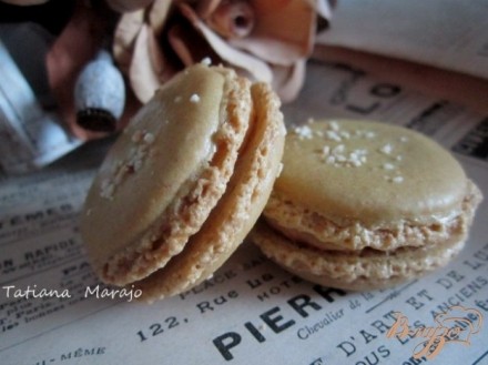 Карамельные макарон (Les macarons)