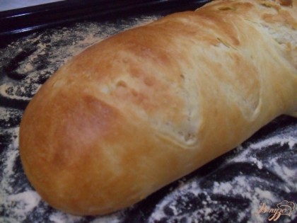 Готово! выпекать хлеб в разогретой духовке, при температуре 200 градусов, 20-25 минут.