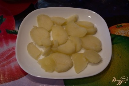 Картофель выкладываем на тарелку.