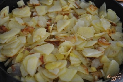 Пожарить картофель на растительном масле