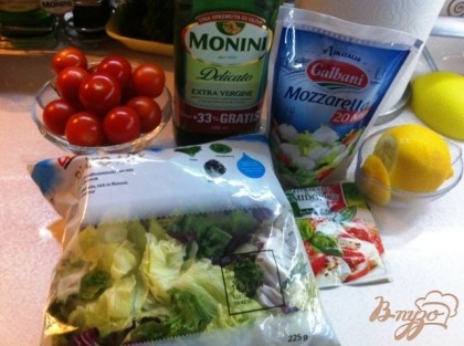 Подгототовим продукты для салата