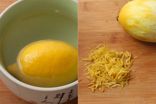 Лимон на помещаем в кипяток на 1-2 минуты, затем с помощью мелкой терки снимаем цедру.  Кипяток удалит вредные вещества, которыми иногда обрабатывают лимоны, а также усилит аромат цедры. 