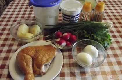 Время приготовления 10 минут с учетом уже подготовленным продуктов: отвареных яиц и картофеля.