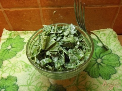 Готово! Подавайте салат холодным. Кушайте на здоровье!=)
