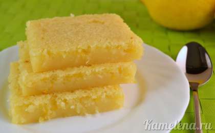 Лимонное пирожное употреблять в холодном виде с молоком или чаем.