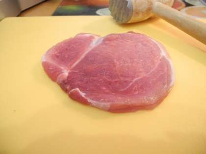 Толщина мяса после отбивания примерно 0.5 см.