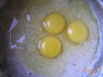 яйца,