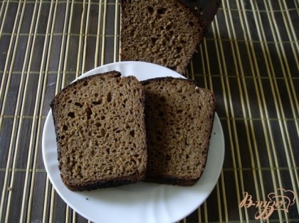 Хлеб получается наивкуснейшим! Хрустящая корка, нежный мякиш, очень, очень богатый вкус и аромат - настоящий ржаной хлеб!Пеку его дважды в неделю.