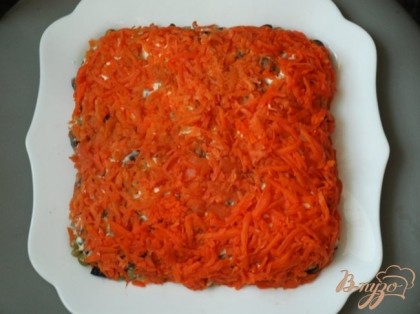 6 слой - натёртая морковь,майонез