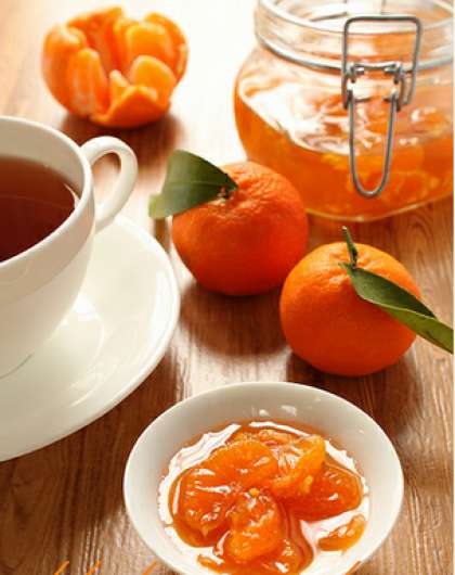 Варенье из мандаринов следует съесть в течение года, потому что со временем вкусовые качества его значительно ухудшаются.