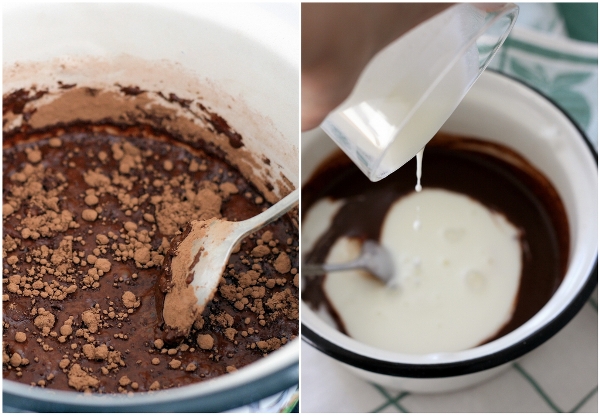 В слитое пиво добавляем какао-порошок и доводим до кипения. Снимаем с плиты и растворяем в смеси поломанный полусладкий шоколад (я брала 59%), мешаем до гладкости и немного остужаем. Вливаем кефир и размешиваем.