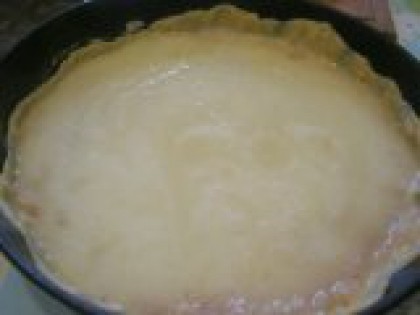 6 Для приготовления суфле взбить яйца с сахаром, добавить сметану. Суфле вылить на яблочное пюре. Для приготовления суфле взбить яйца с сахаром, добавить сметану. Суфле вылить на яблочное пюре.