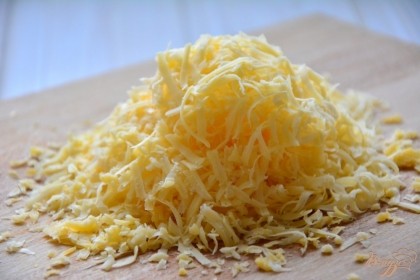 Сыр натрем на средней терке