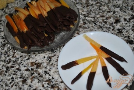 Конфеты из апельсиновых корочек с шоколадом