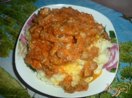Картофельное пюре с мясом и овощами