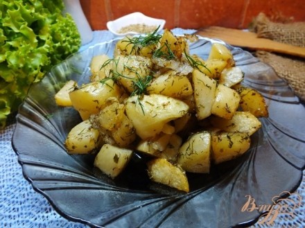 Печенный картофель с салом и орегано