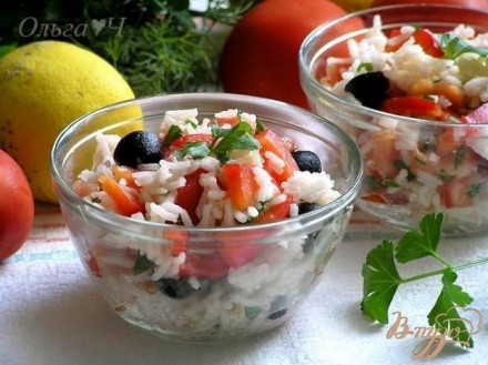 Теплый салат с рисом по-средиземноморски