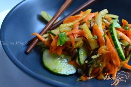 Салат с морковью и баклажанами