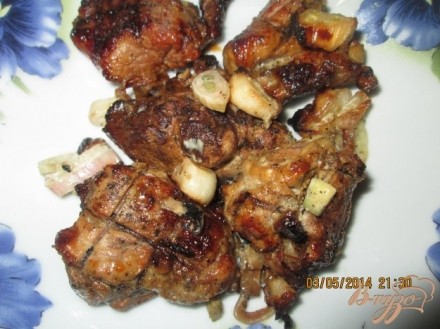 Мясо свинины на костре