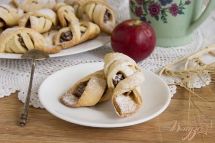Печенье с яблоками и орехами