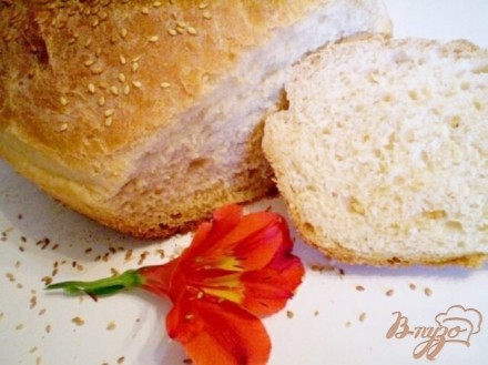 Хлеб на двух видах муки с паприкой и оливковым маслом