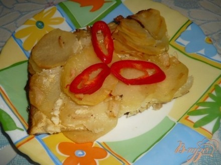 Картофель запеченный под сметанным соусом