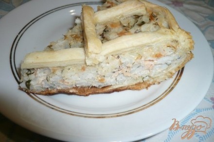 Пирог с консервированной горбушей и рисом