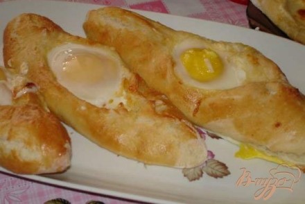 Аджарские хачапури (с яйцом и без него)