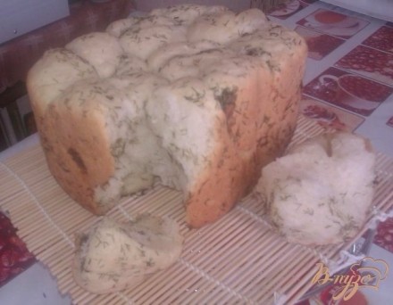 Обезьяний хлеб с укропом и чесноком в хлебопечке