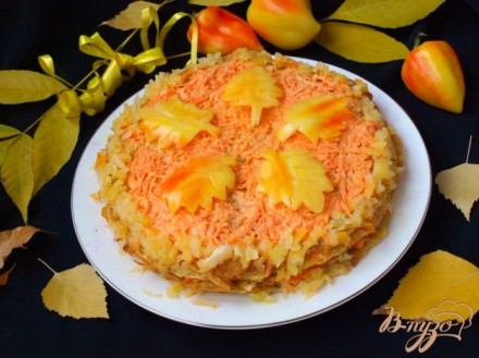 Картофельный торт с морковно-сырной прослойкой