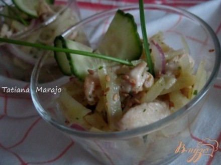 Картофельный салат с курятиной