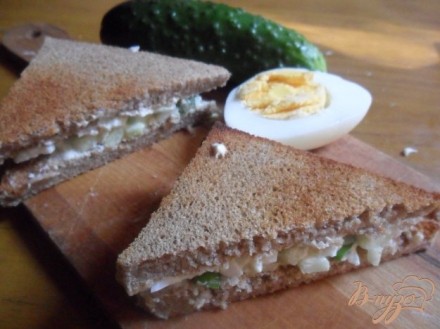Сэндвич с яичным салатом