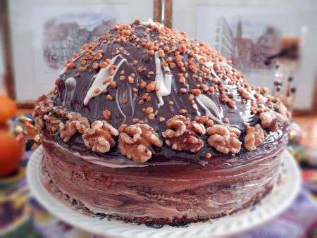 Шоколадно-ореховый торт  "Везувий"