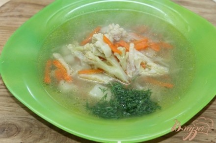 Суп с сельдереем и цветной капустой